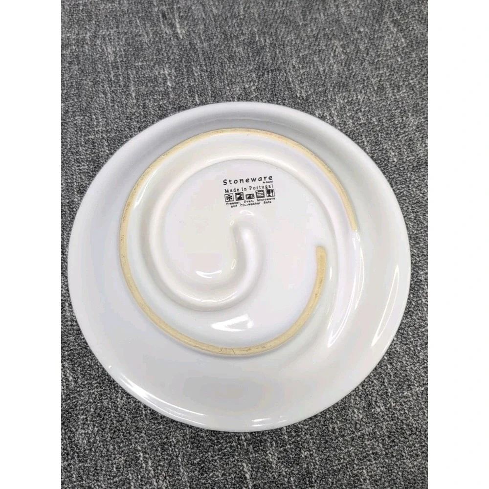 White Porcelain Swirl Serving Bowl 9